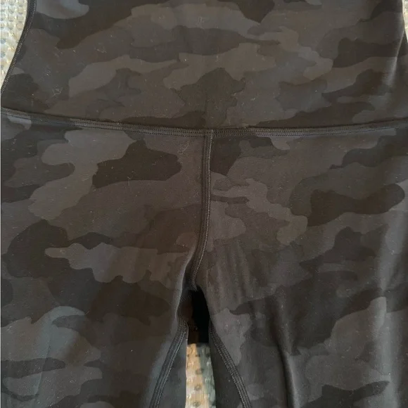 Lululemon Align Leggings 25” Inseam - Picture 3 of 6